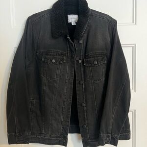 Old Navy Black Denim Jacket with Sherpa Lining | XXL